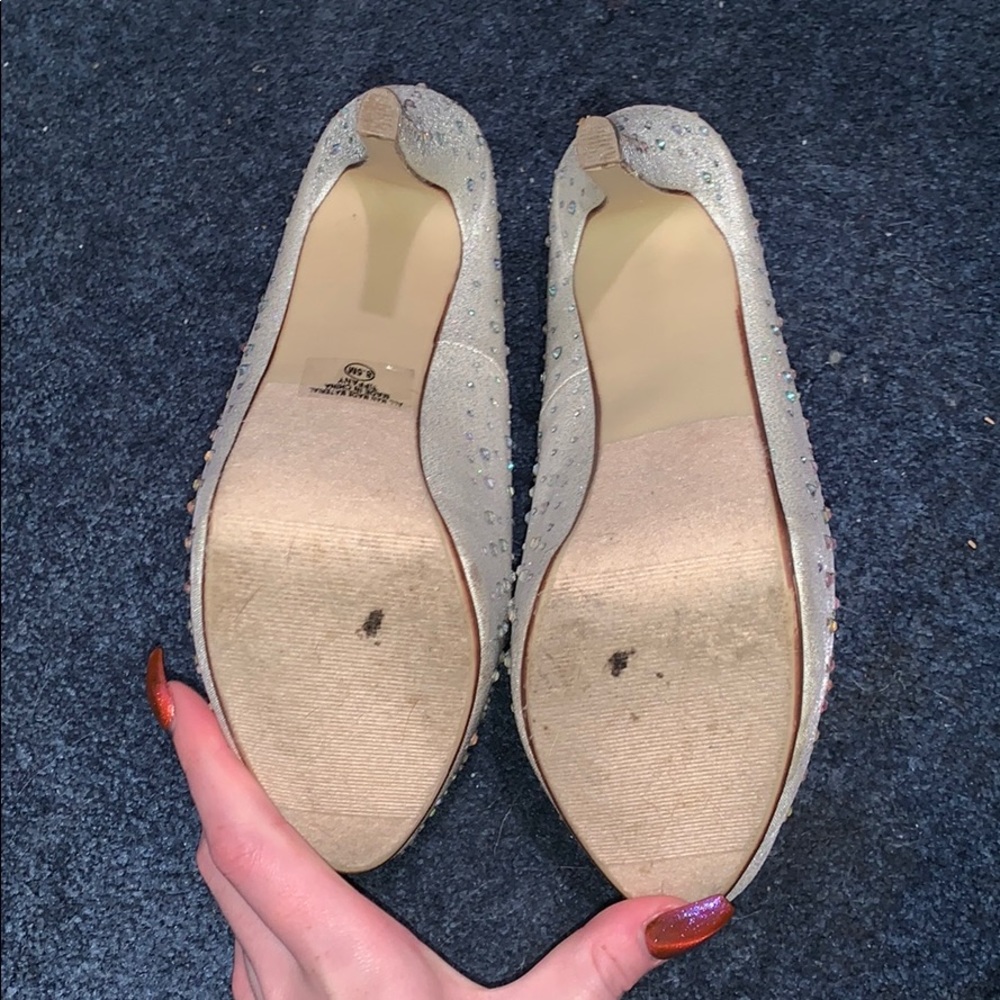 Silver Rhinestone heels - Picture 3 of 6